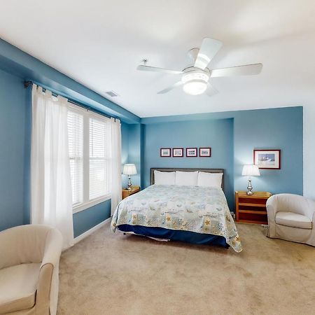 The Sanctuary - Beach Escape 328B Virginia Beach Exterior photo